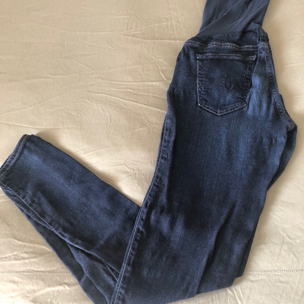 AG Maternity Jeans size 28R
